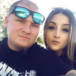 Meet your Posher, Santana